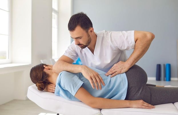 Back Massage: Better Before or After Chiropractic? - Rincon
